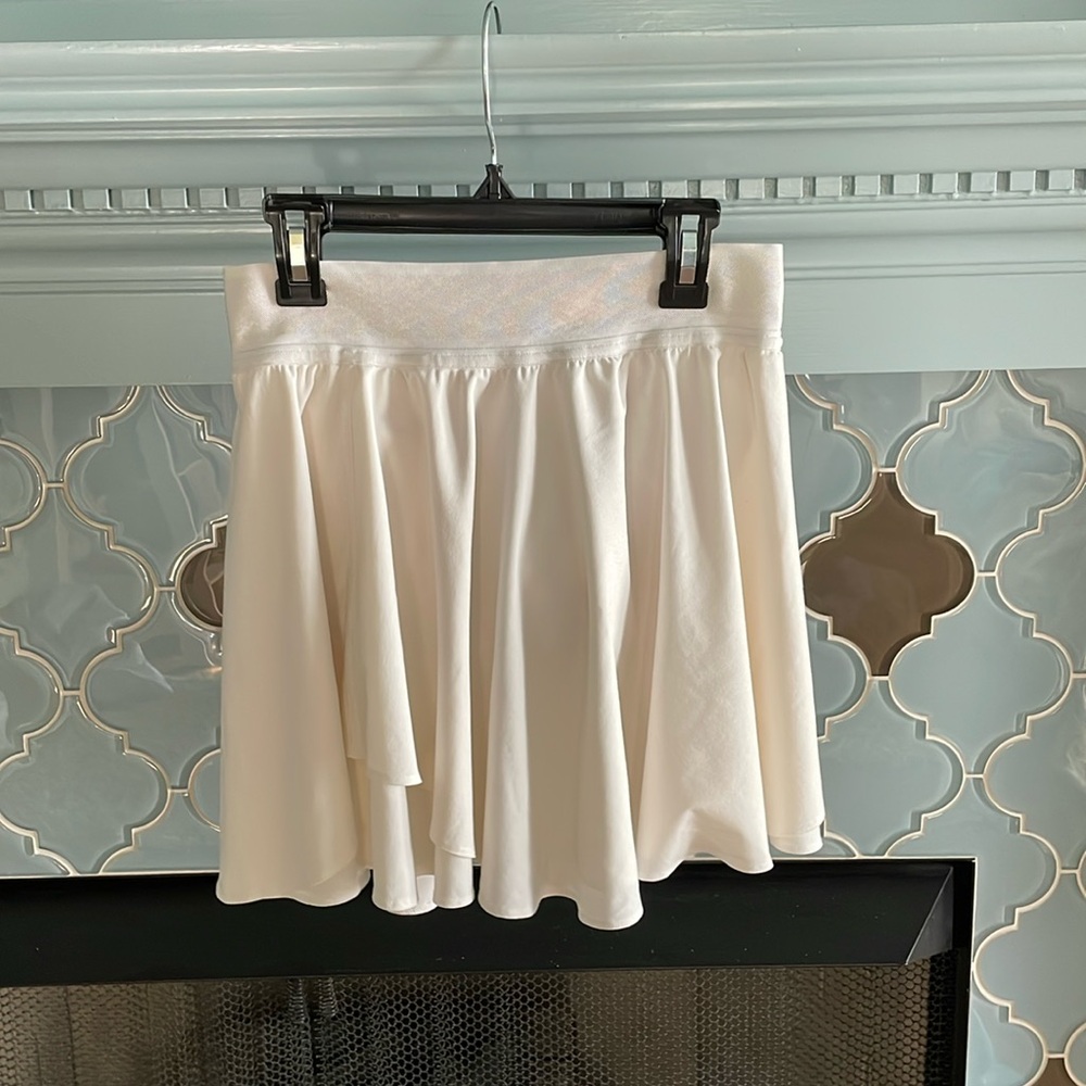 Lululemon white shirt size 4